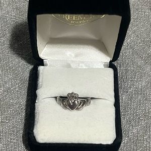 Claddagh Ring, Sterling silver, size 6.5-7